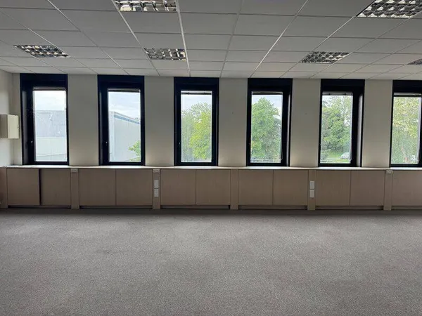 Bureaux 317 m²