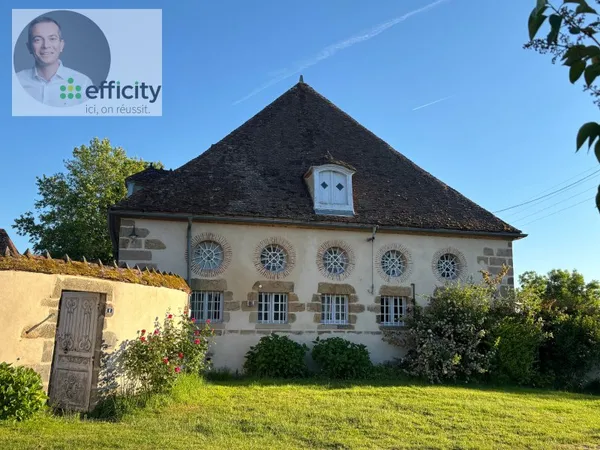 Maison 12 pièces 275 m²