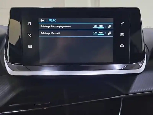 Peugeot 2008 puretech 100 s&amp;s bvm6 — photo 23