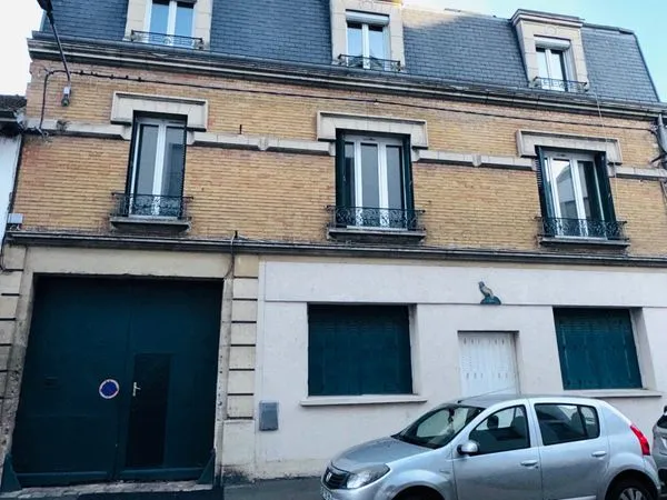 Maison de ville 10 pièces 223 m²