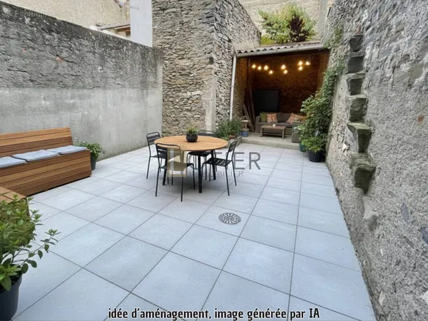 Grande maison de village sur 3 niveaux à Rieux-Minervois