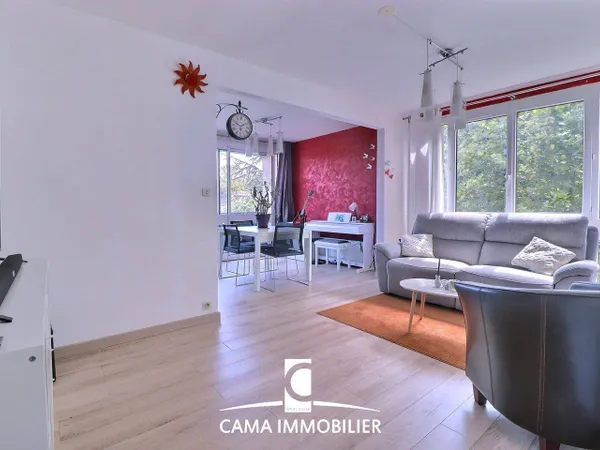 Appartement 5 pièces 82 m²