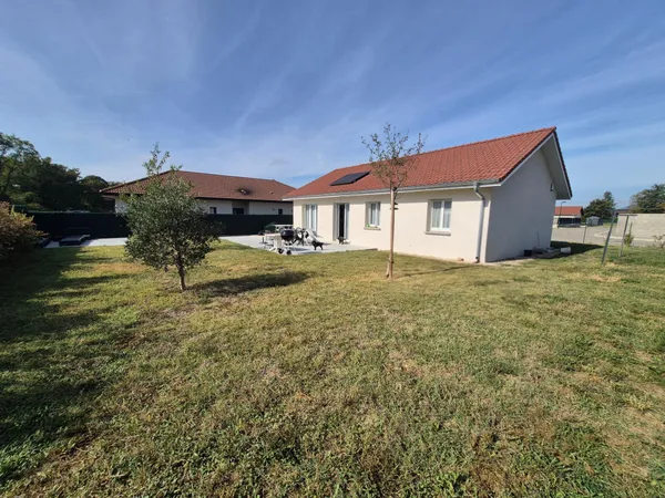 LA BALME-LES-GROTTES (38390) - Maison plain-pied récente avec belles terrasses