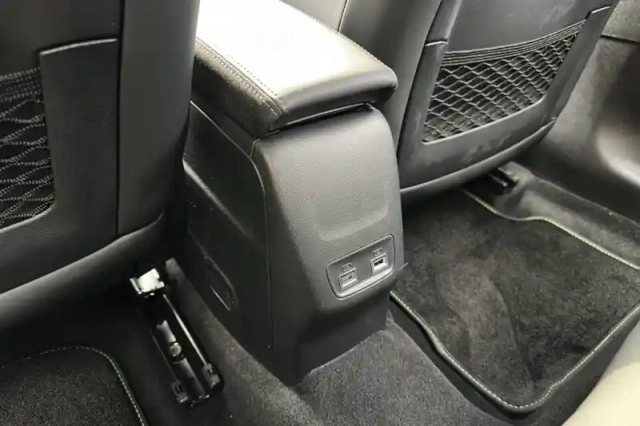 Peugeot 208 hybrid 110 e-dcs6 — photo 24