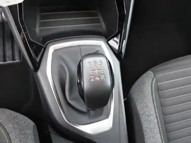 Peugeot 208 puretech 75 s&amp;s bvm5 — photo 14