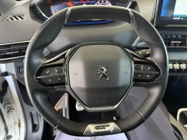 Peugeot 5008 ii puretech 130 s&amp;s gt — photo 21