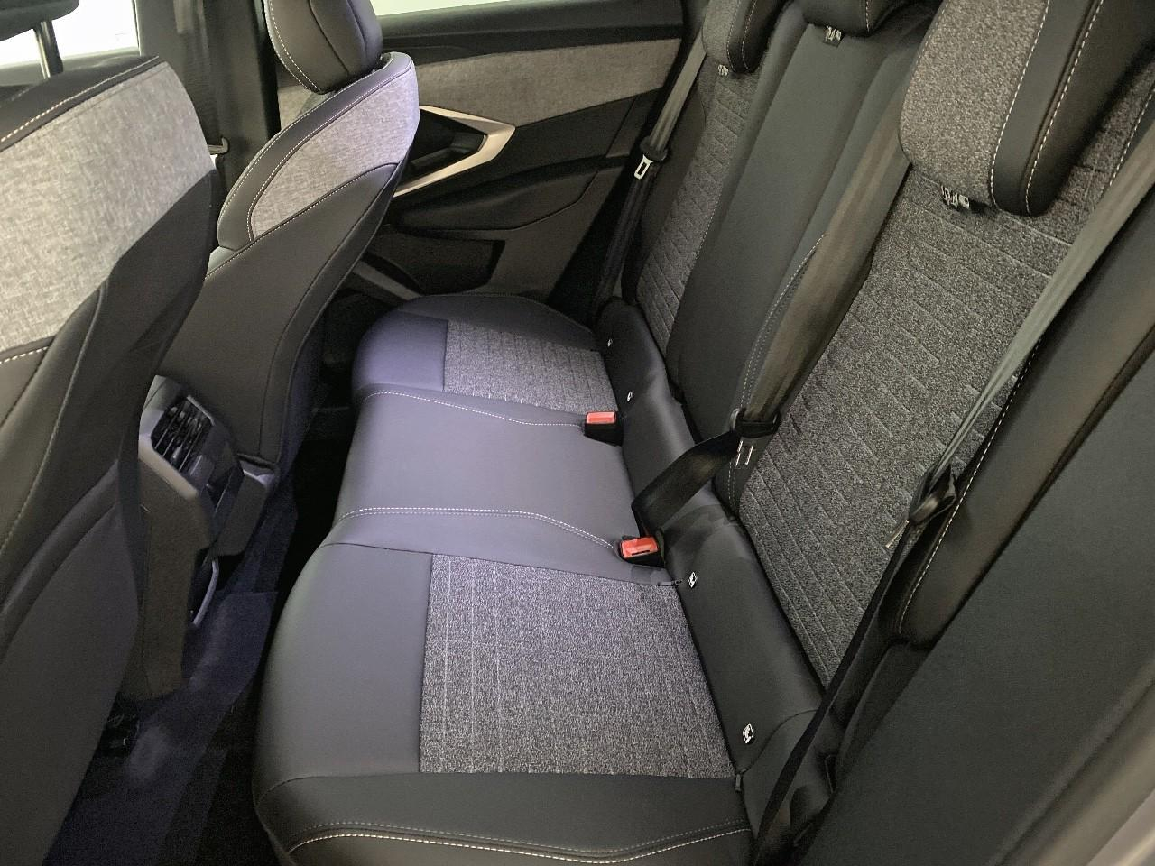 Peugeot 3008 hybrid 145 e-dcs6 allure — photo 10