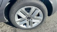 Renault Clio 1.5 dCi 100ch Evolution - 25 — photo 20