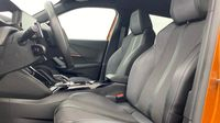 Peugeot 2008 1.2 PureTech 130ch S&S GT EAT8 — photo 9