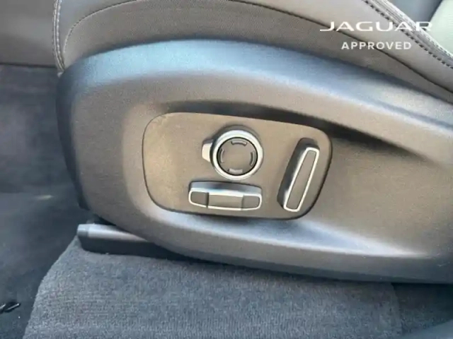 Jaguar F-Pace p400e plug-in-hybrid r-dynamic hse bva8 awd — photo 12