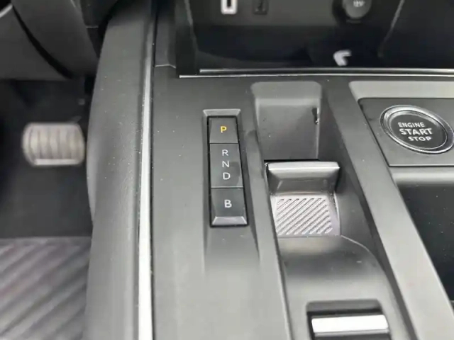 Citroën C5 Aircross hybride rechargeable 180 e-eat8 — photo 14