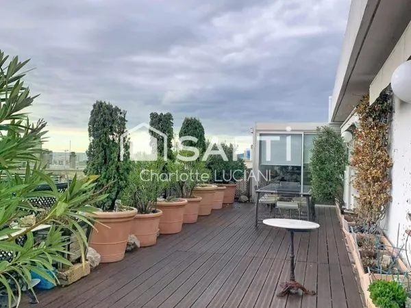 Appartement d'exception - Toit Terrasse - Parking & cave.