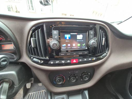 Fiat Doblo 1.6 MultiJet 120 - Trekking – 2017 – 152113 km – Diesel – Boîte Manuelle — photo 13