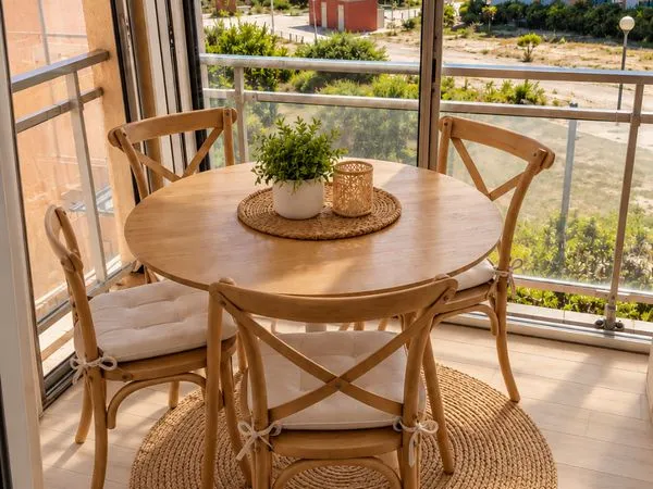 A LOUER Appartement à l'année front de mer