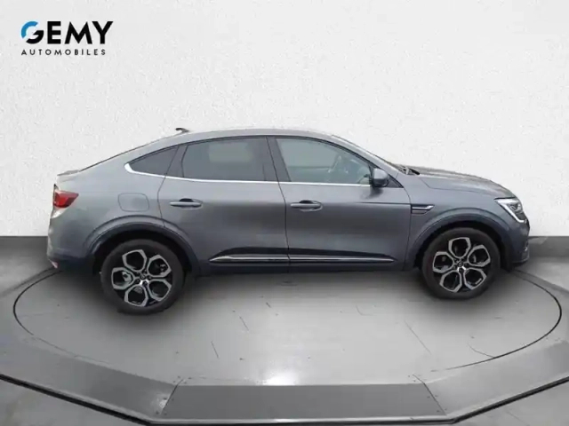 Renault Arkana mild hybrid 140 edc fap - 22 — photo 4