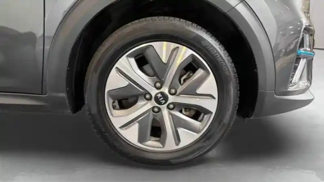 Kia Niro e- electrique 204 ch — photo 11