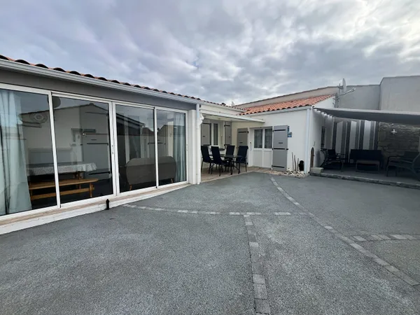 Maison 50 m. plage La Cotinière 3 pièces 70 m²
