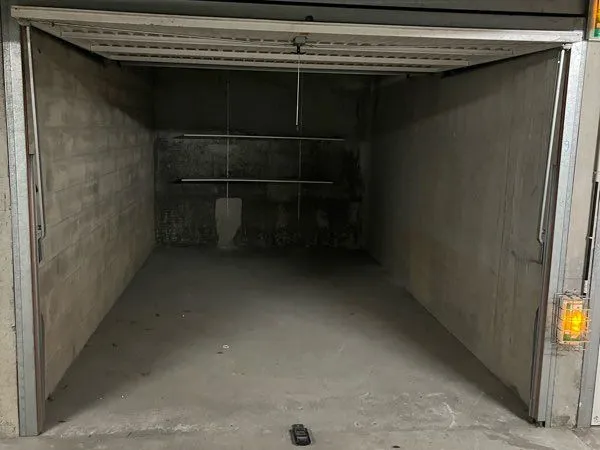 Garage à louer