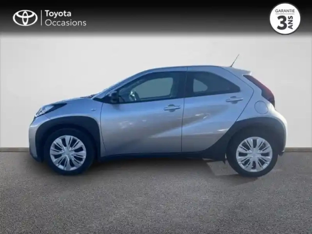 Toyota Aygo X 1.0 vvt-i 72ch dynamic — photo 3