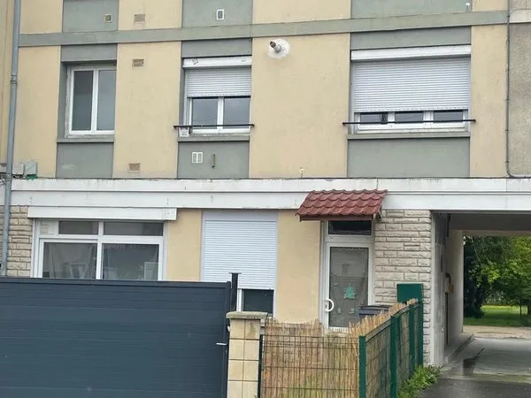 Immeuble 11 pièces 240 m²