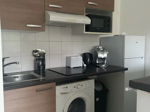 Appartement T2 de 33 m² avec piscine et parking privé