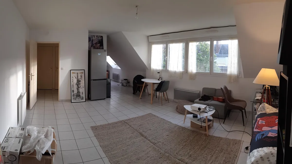 Photo 1