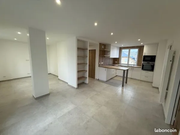 Location Appartement - 224 Rue des Belges, 73000 Chambéry