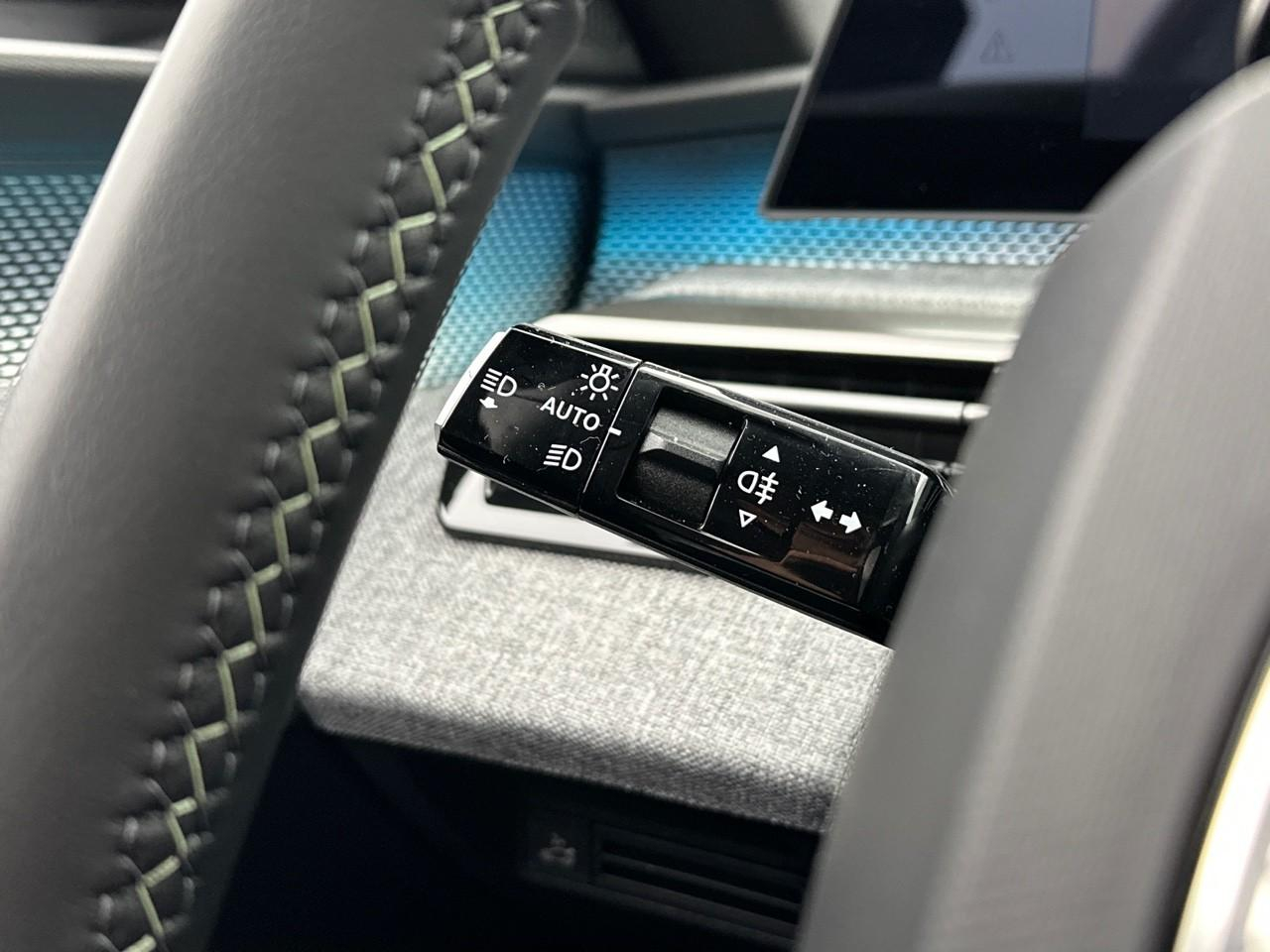 Peugeot 3008 hybrid 145 e-dcs6 gt — photo 19
