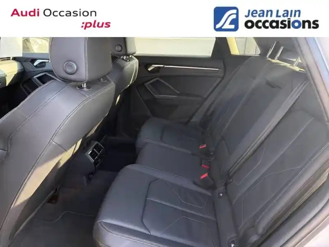 Audi Q3 35 tfsi 150 ch s tronic 7 — photo 59