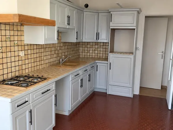 T3 2 rue Jean Giono Saint-Etienne
