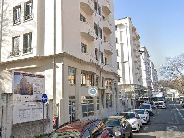Local commercial 98 m²