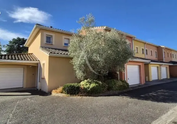 Saint-jory, ensemble de 8 villas, investissement locatif