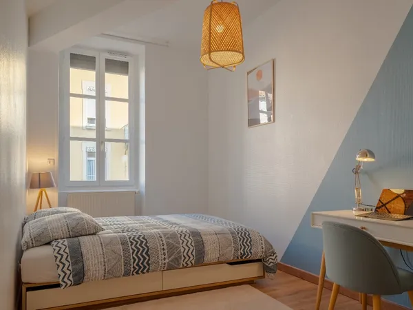 Loue chambre en colocation 115m²