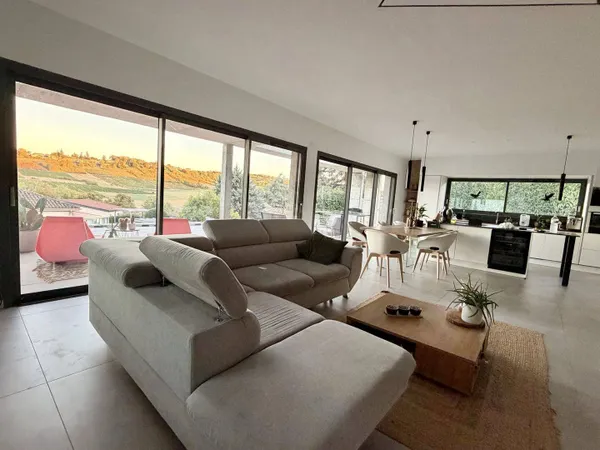 Maison 5 pièces 142 m²