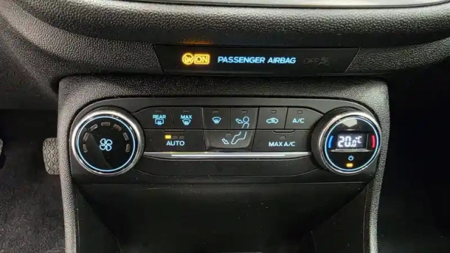 Ford Fiesta 1.0 ecoboost 125 ch s&amp;s bvm6 — photo 35