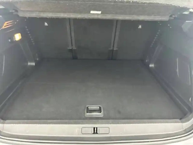 Citroën C5 Aircross hybride rechargeable 225 e-eat8 — photo 6