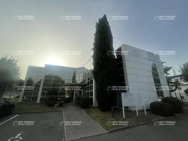 Bureaux 500 m²