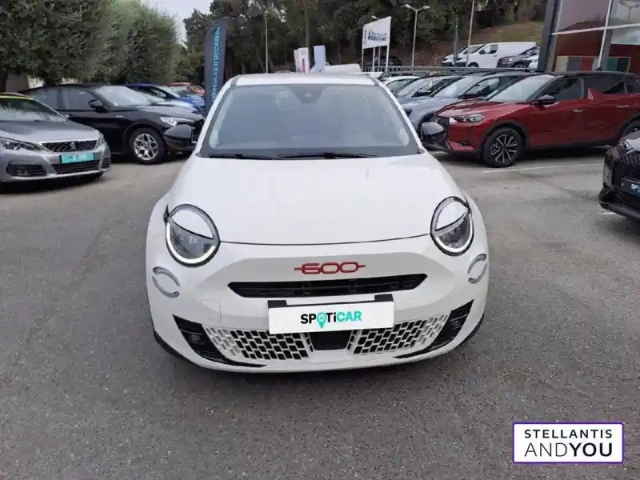 Fiat 600 e 54 kwh 156 ch — photo 29