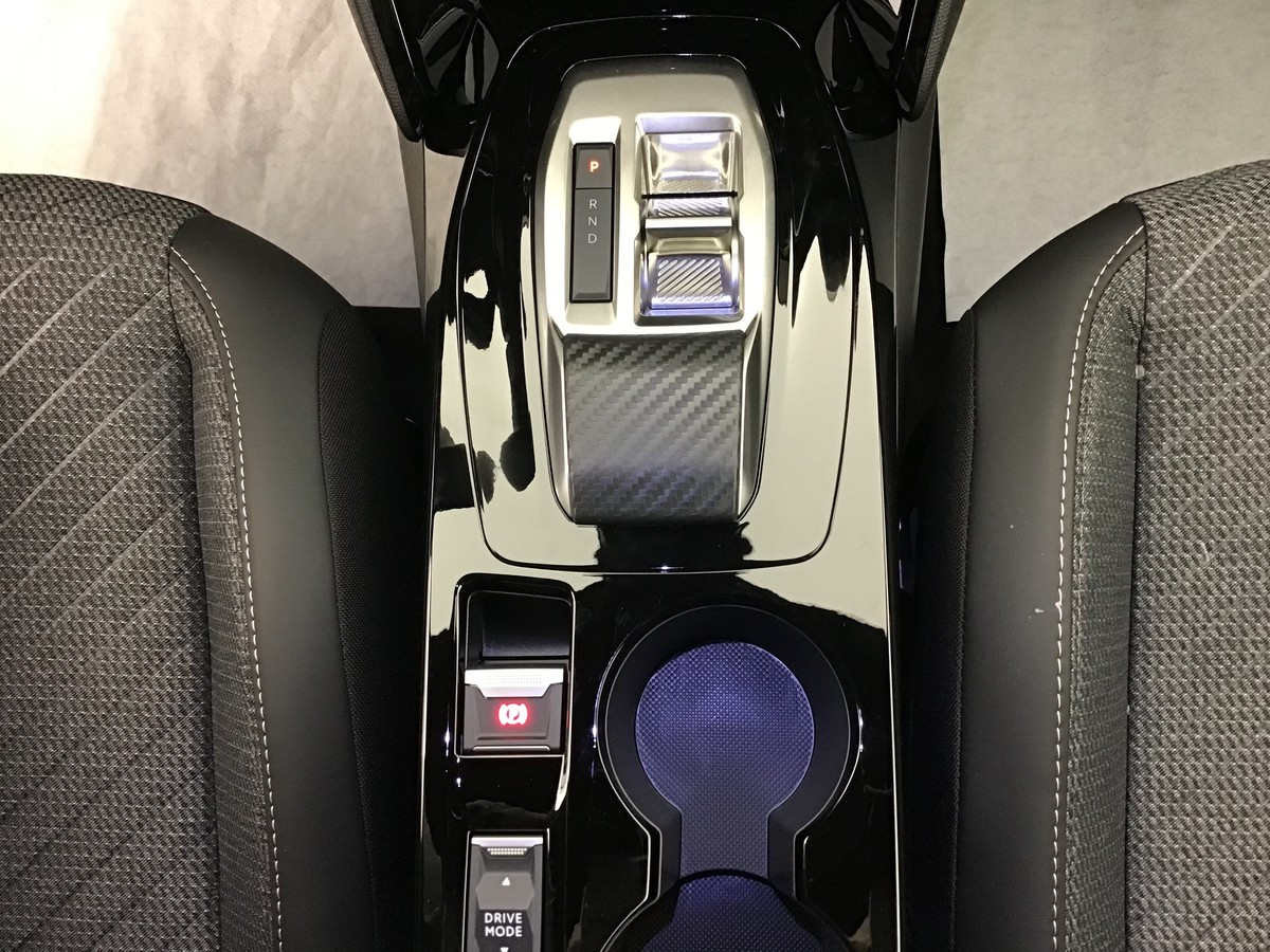 Peugeot 2008 — photo 22