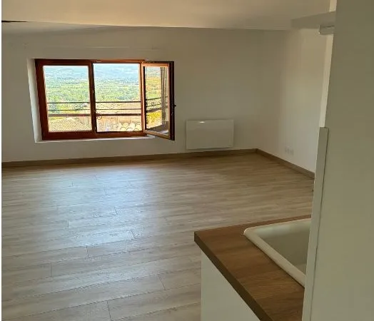 À louer - Appartement T2 avec vue sur le Luberon