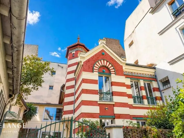 Local commercial 306 m²