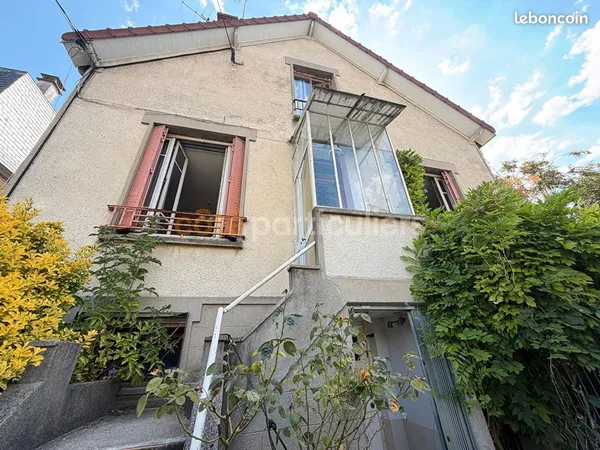 Pavillon 8 pièces 198 m²