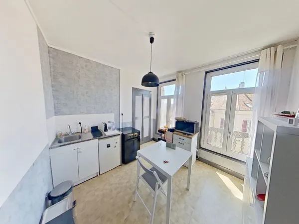 Appartement T2, 33,82m2. Petite copropriété - Idéal investissement locatif