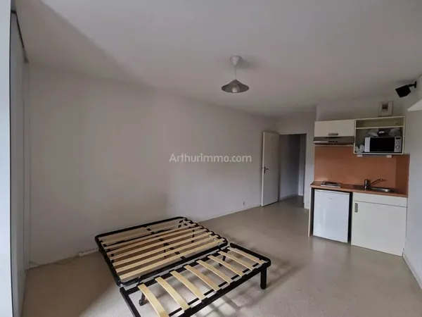 Studio 1 pièce 25 m²