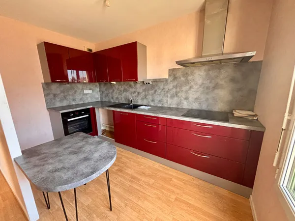 A LOUER - Appartement 2 chambres SAINT MEEN LE GRAND