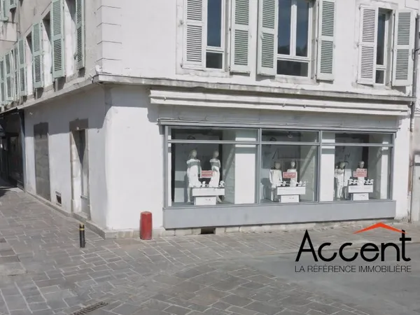 Commerce 90 m²