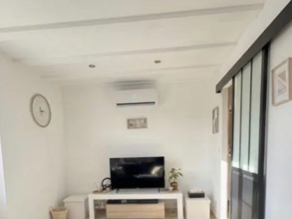 Location T2 duplex