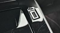Peugeot 2008 1.2 PureTech 130ch S&S GT EAT8 — photo 16