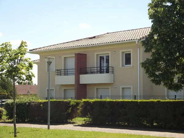T2 - 43m ²