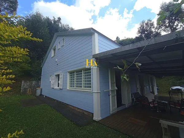 Maison 5 pièces - 149 m² - Terrain 1135 m² - Le Brûlé